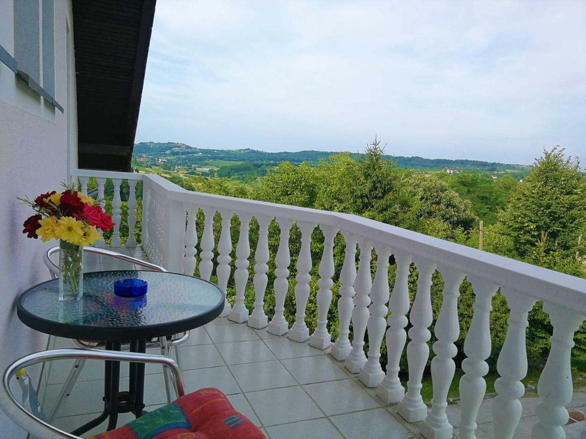 Kavana I Sobe Monika Hotel Grabrovnik Bagian luar foto